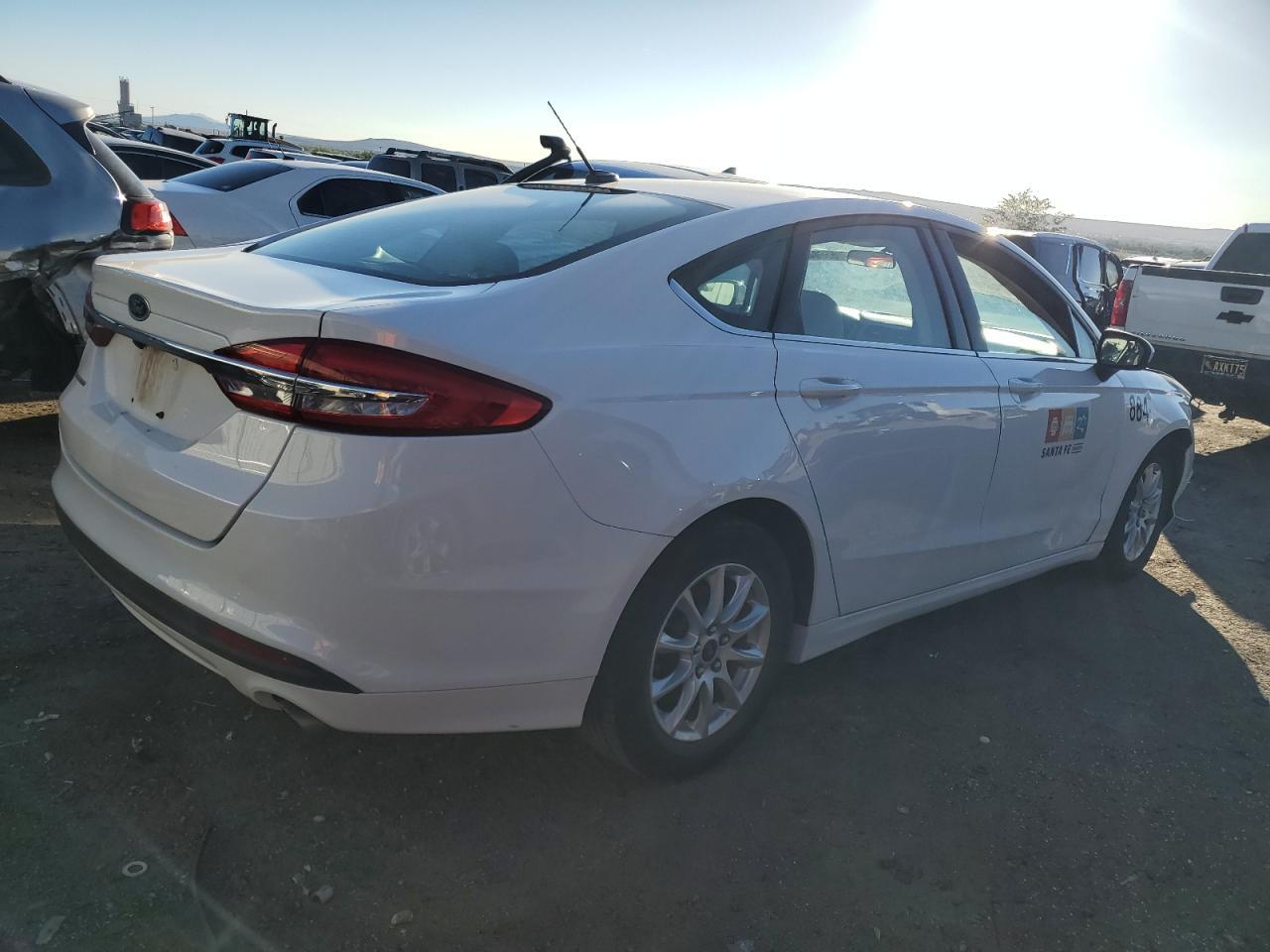 2017 FORD FUSION S - Image 3