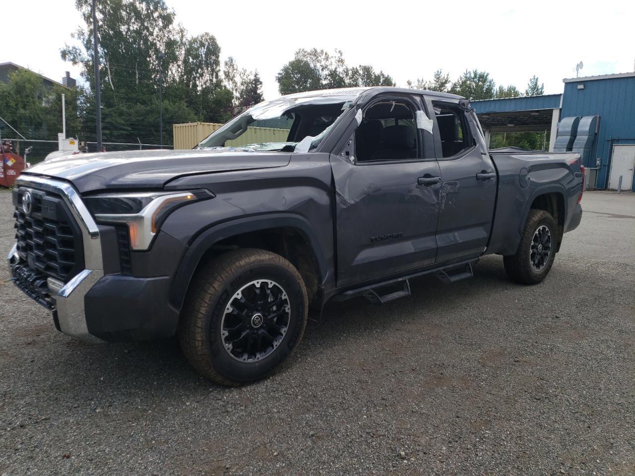 2022 TOYOTA TUNDRA DOU car image