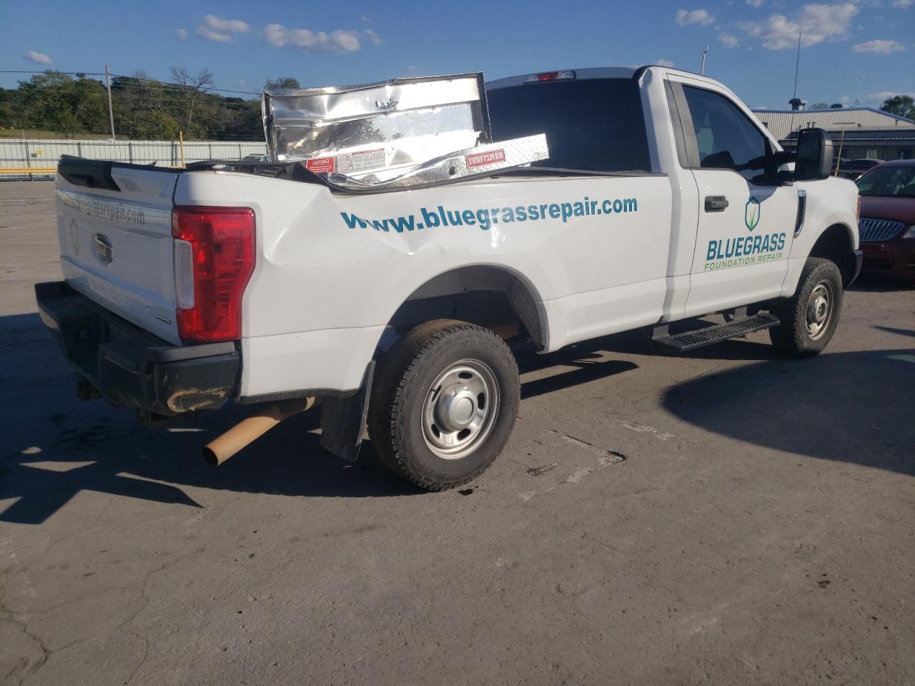 2017 FORD F250 SUPER - Image 3