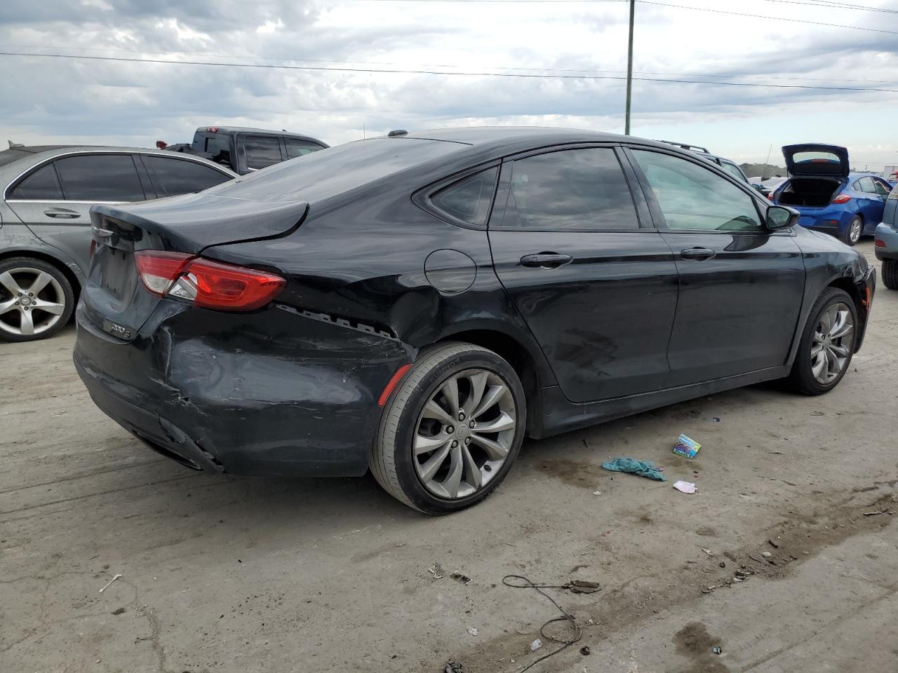 2015 CHRYSLER 200 S - Фото 3