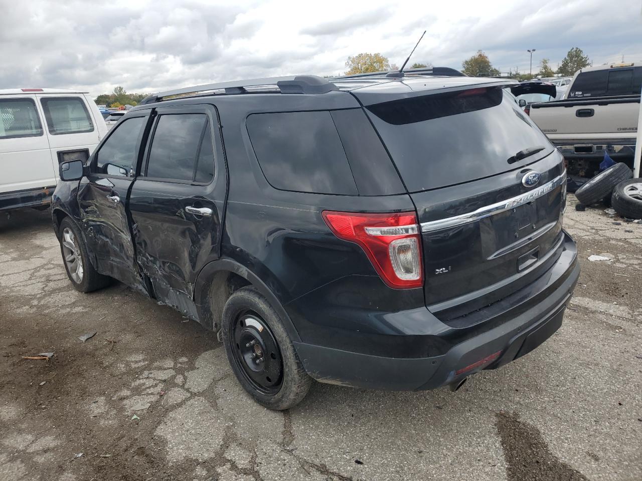 2013 FORD EXPLORER X - Фото 2