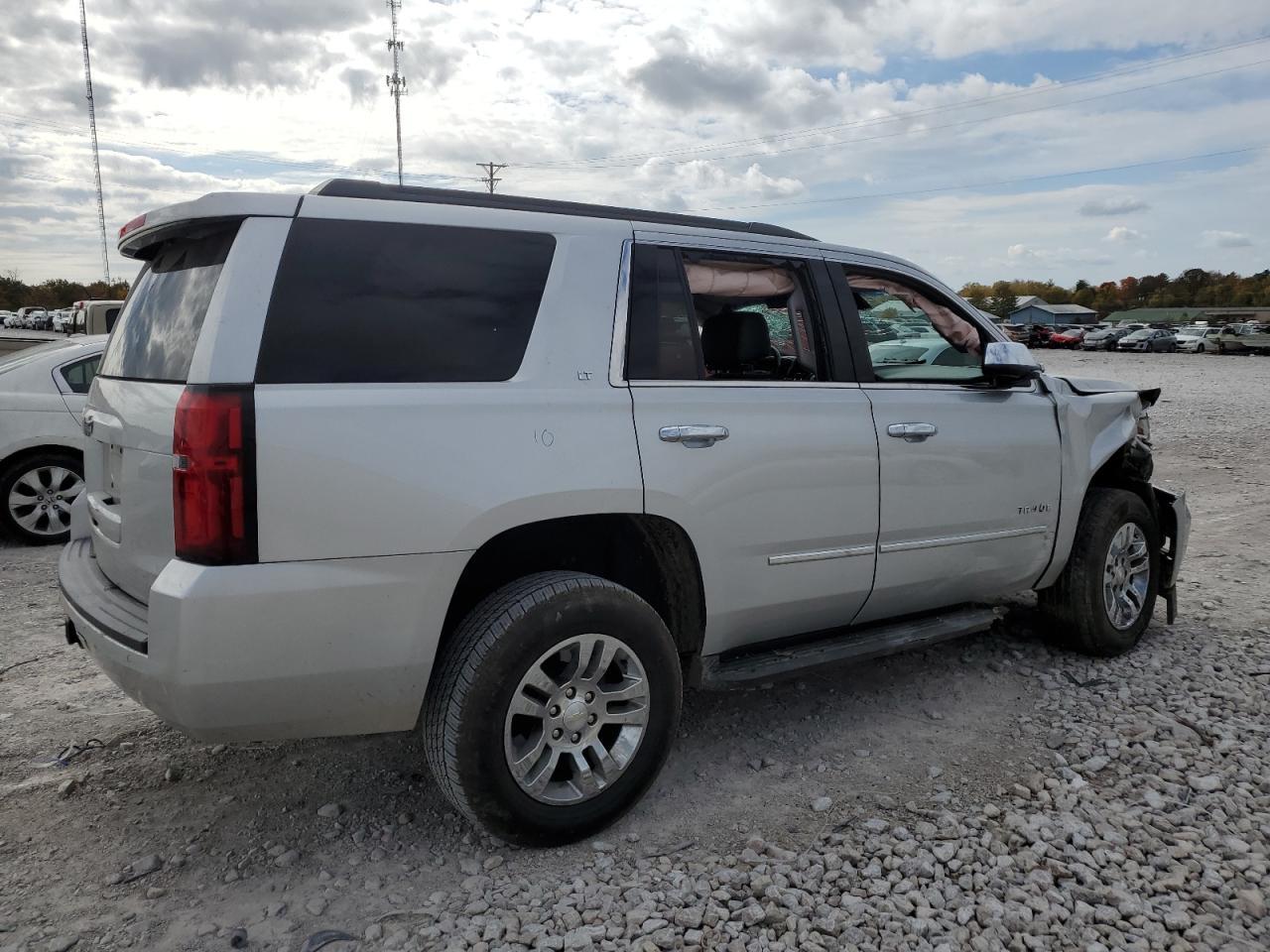 2019 CHEVROLET TAHOE K150 - Фото 3