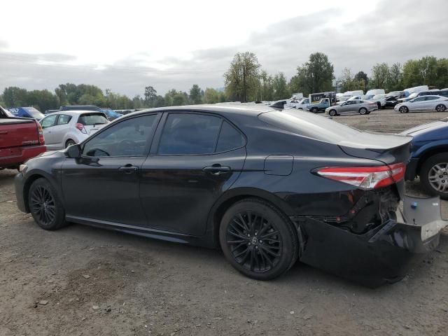 2020 Toyota Camry Se - Фото 2