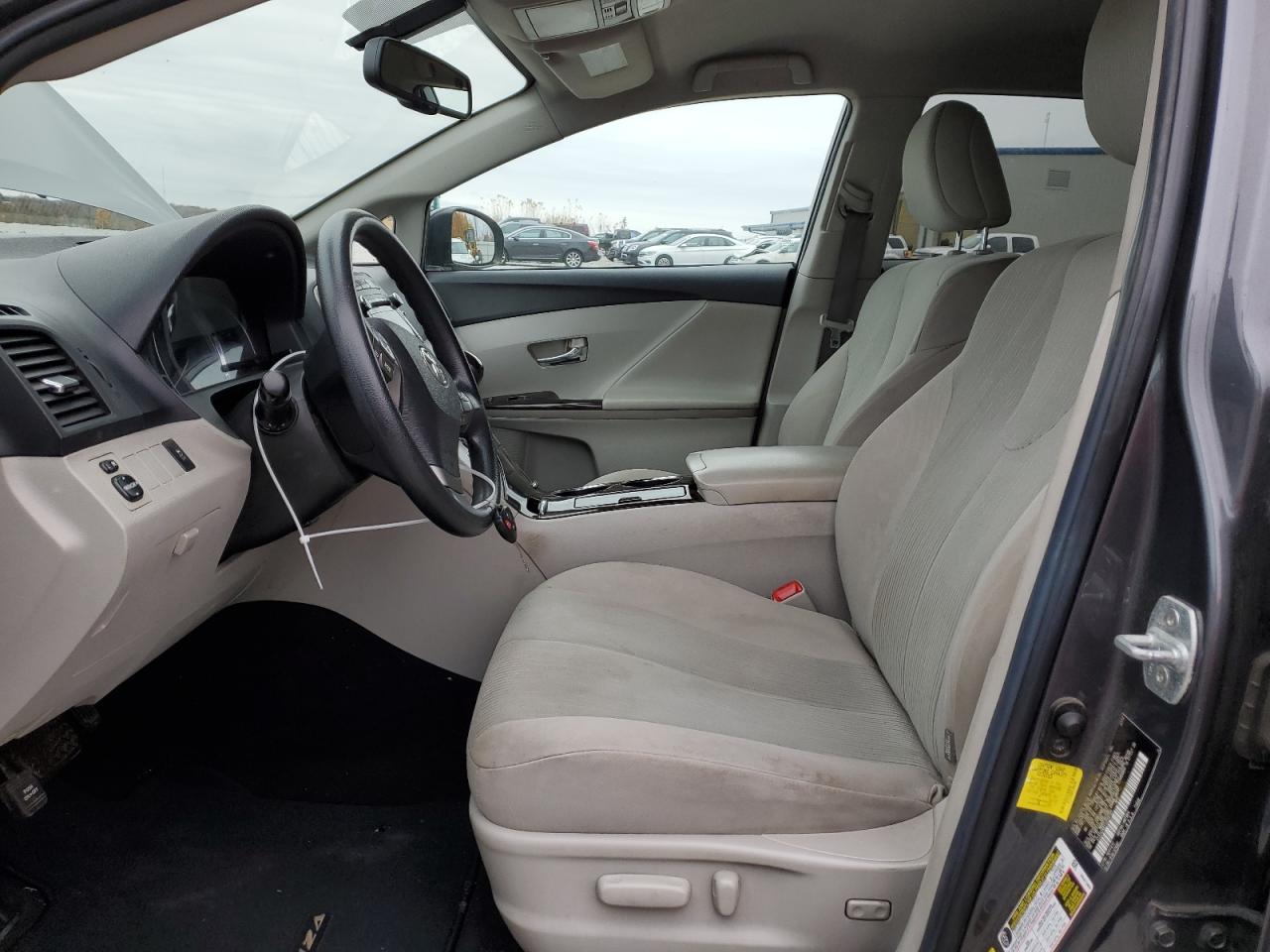 2012 TOYOTA VENZA LE - Фото 7