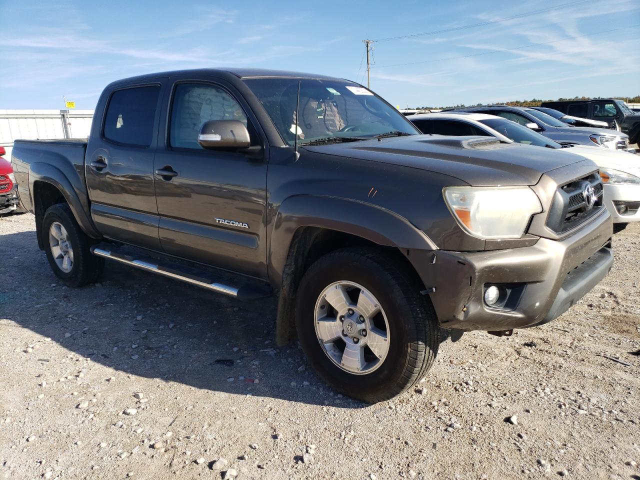 2013 TOYOTA TACOMA DOU - Image 4