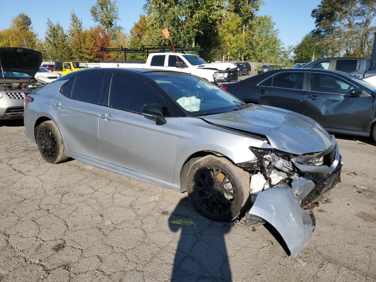2019 TOYOTA CAMRY XSE - Фото 4