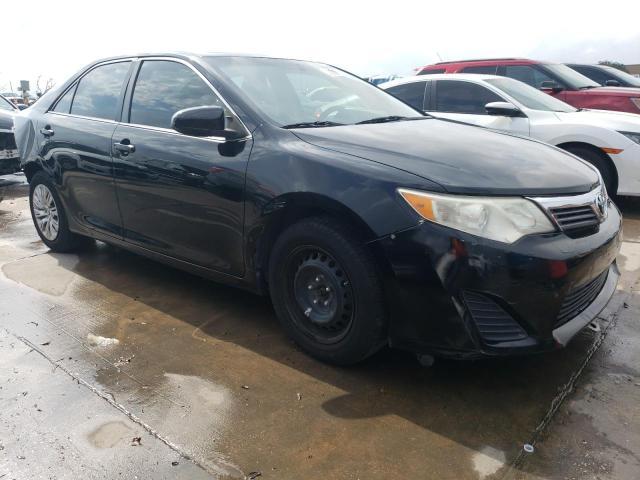 2014 Toyota Camry L - Фото 4