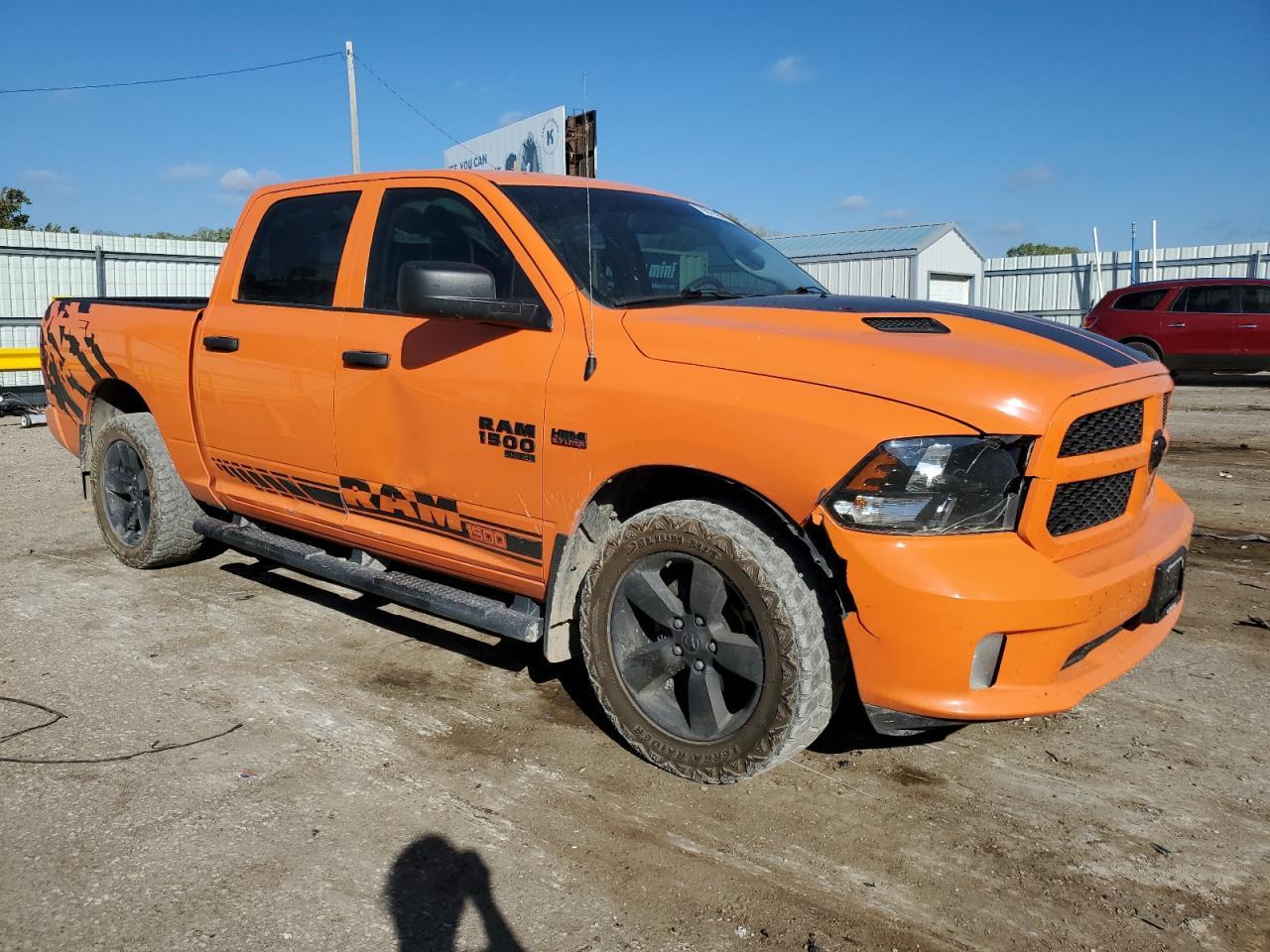 2019 RAM 1500 CLASS - Image 4