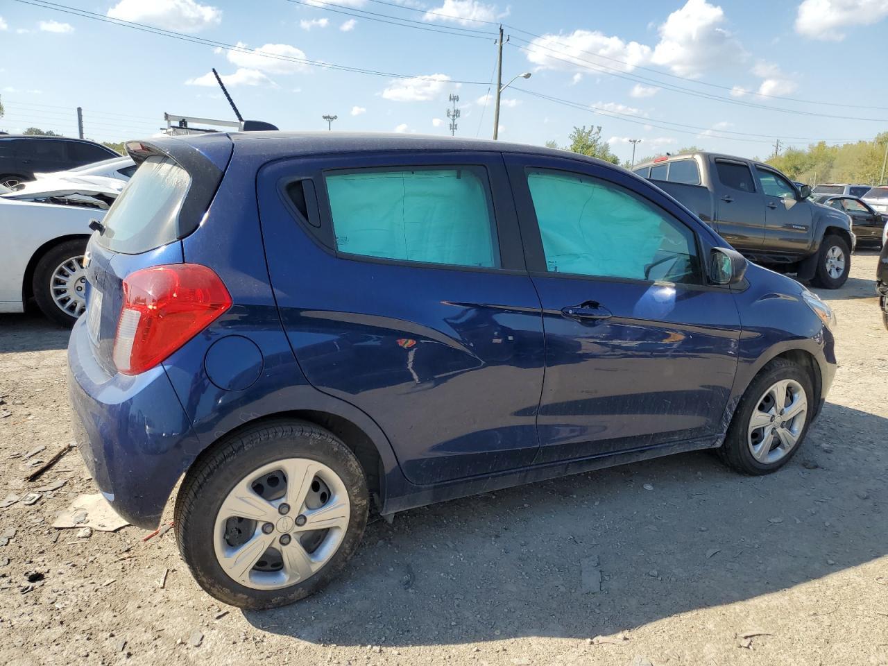 2022 CHEVROLET SPARK LS - Фото 3