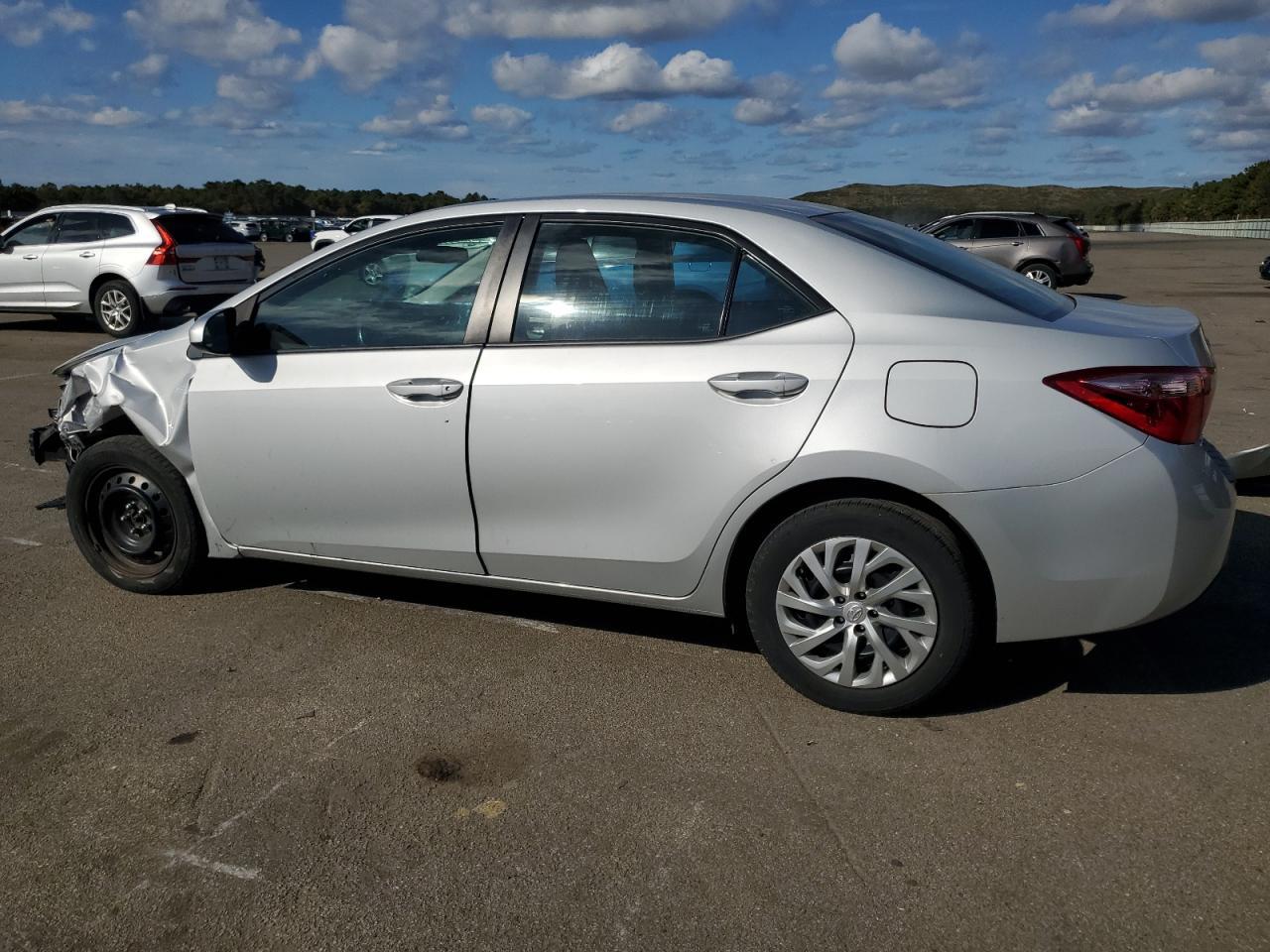 2019 TOYOTA COROLLA L - Image 2