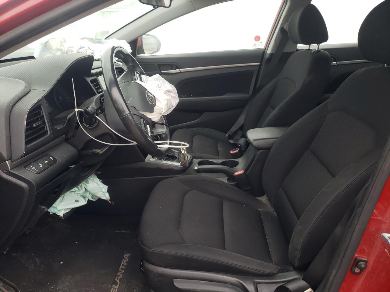 2019 HYUNDAI ELANTRA SE - Image 7
