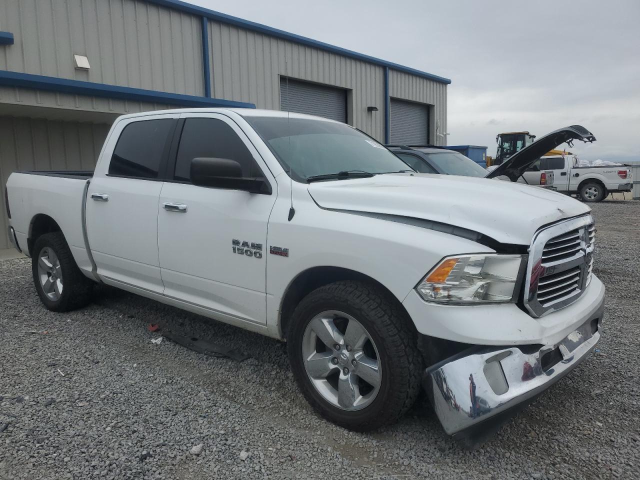 2014 RAM 1500 SLT - Image 4