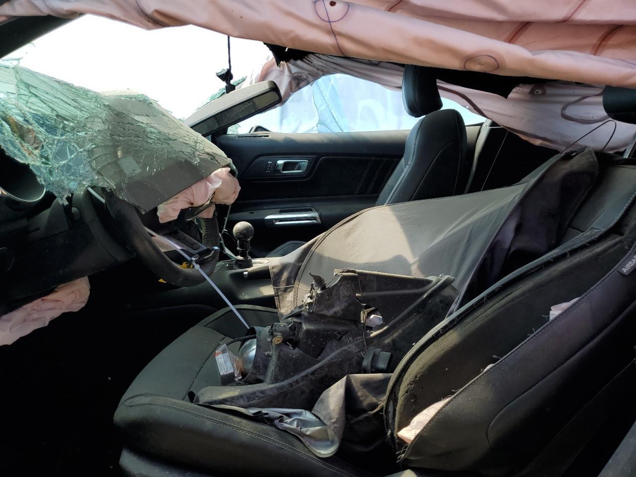 2016 FORD MUSTANG GT - Image 7