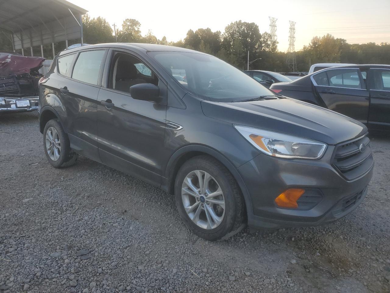 2017 FORD ESCAPE S - Image 4