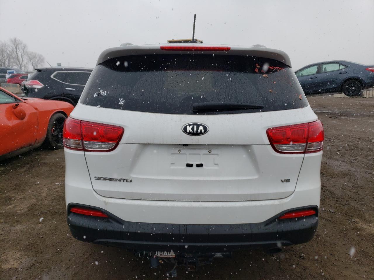 2017 KIA SORENTO LX - Фото 6