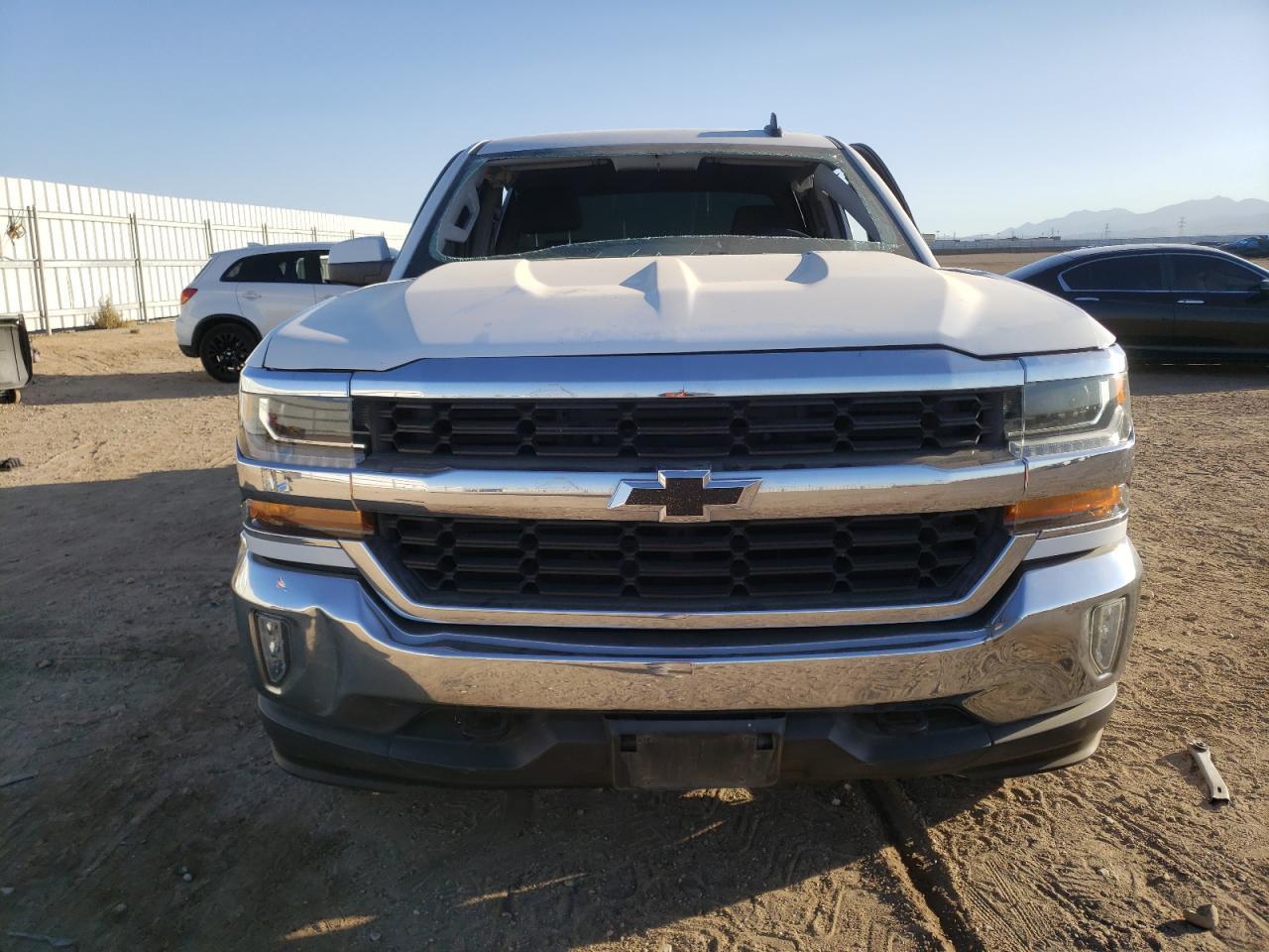 2017 CHEVROLET SILVERADO - Фото 5