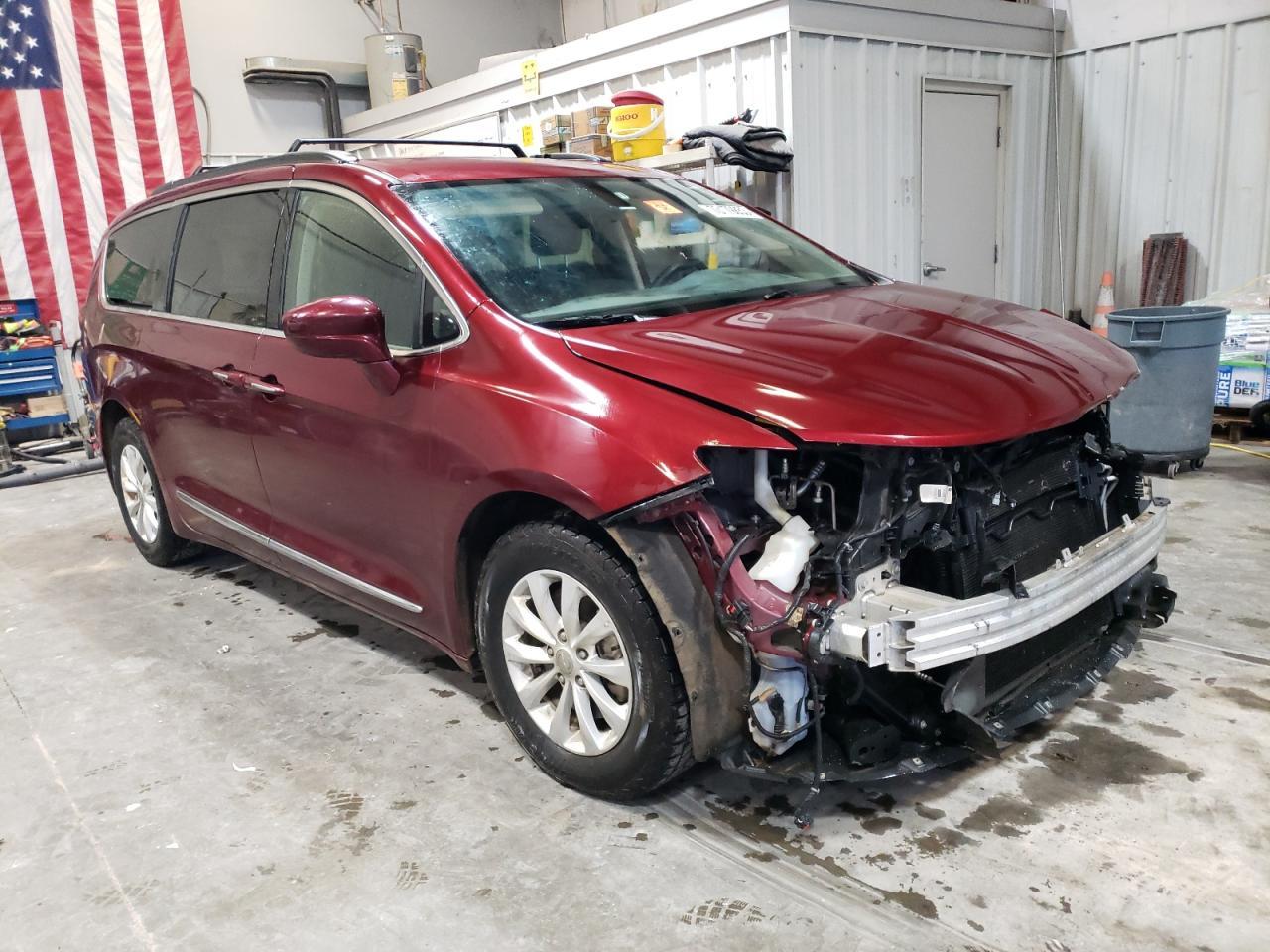 2017 CHRYSLER PACIFICA T - Image 4