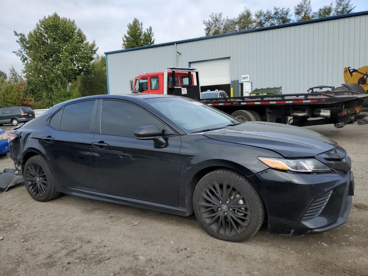 2020 TOYOTA CAMRY SE - Image 4