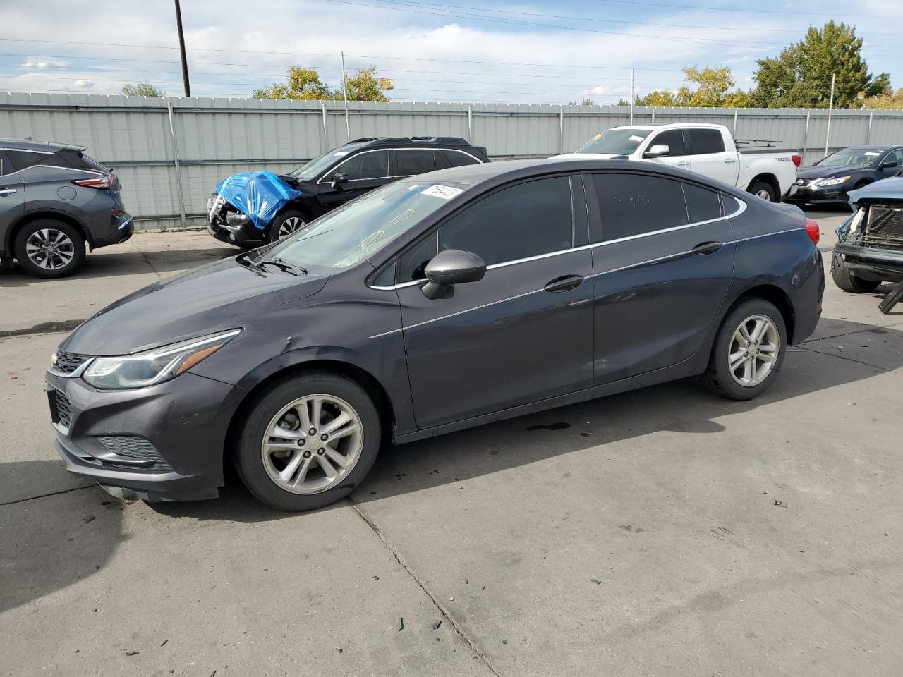 2017 CHEVROLET CRUZE LT