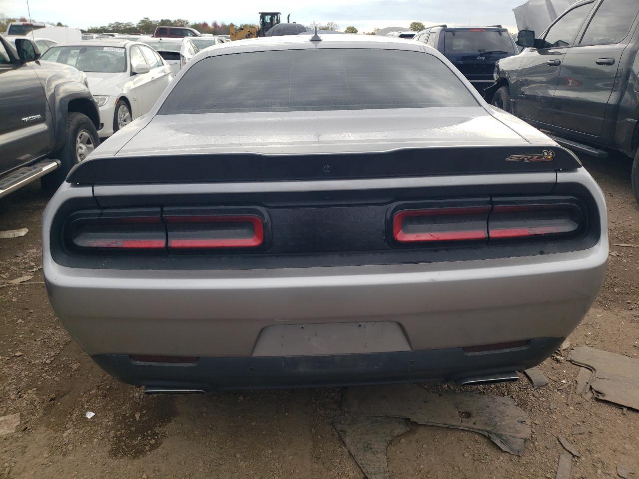 2017 DODGE CHALLENGER - Фото 6