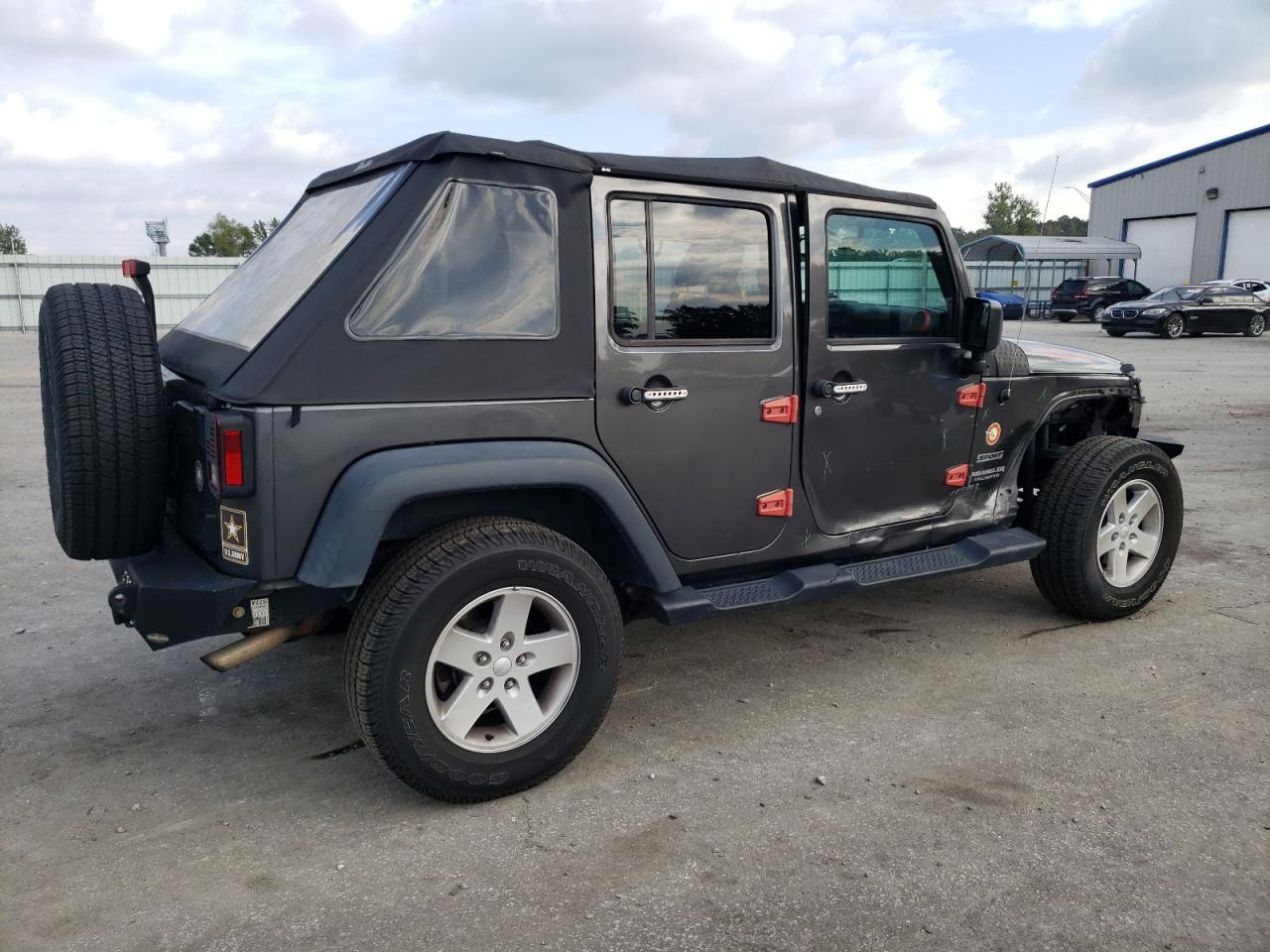 2017 JEEP WRANGLER U - Фото 3
