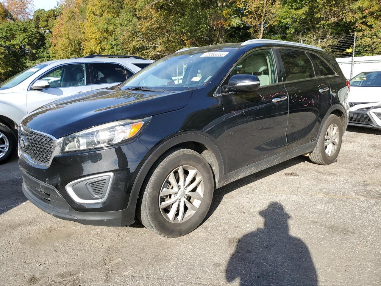 2017 KIA SORENTO LX