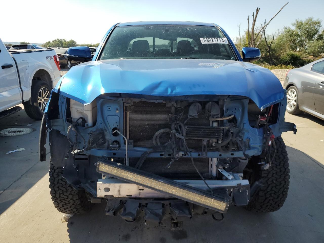 2016 TOYOTA TACOMA DOU - Фото 5