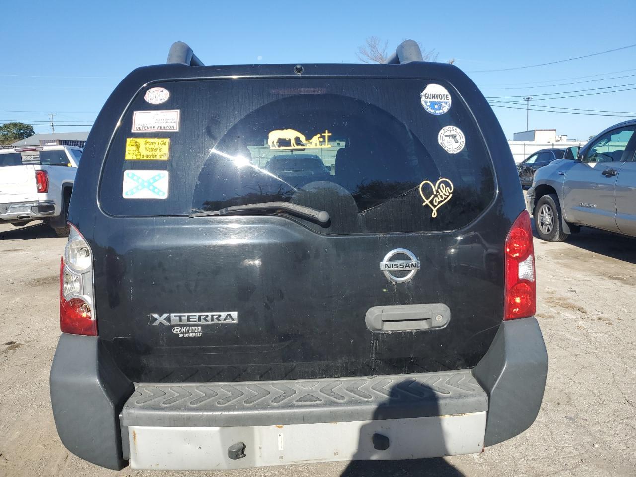 2013 NISSAN XTERRA X - Фото 6