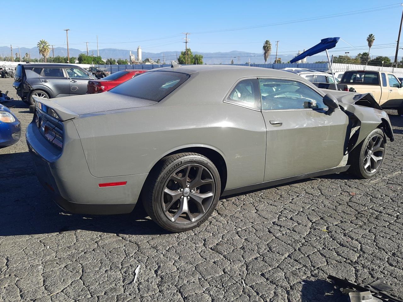 2017 DODGE CHALLENGER - Image 3