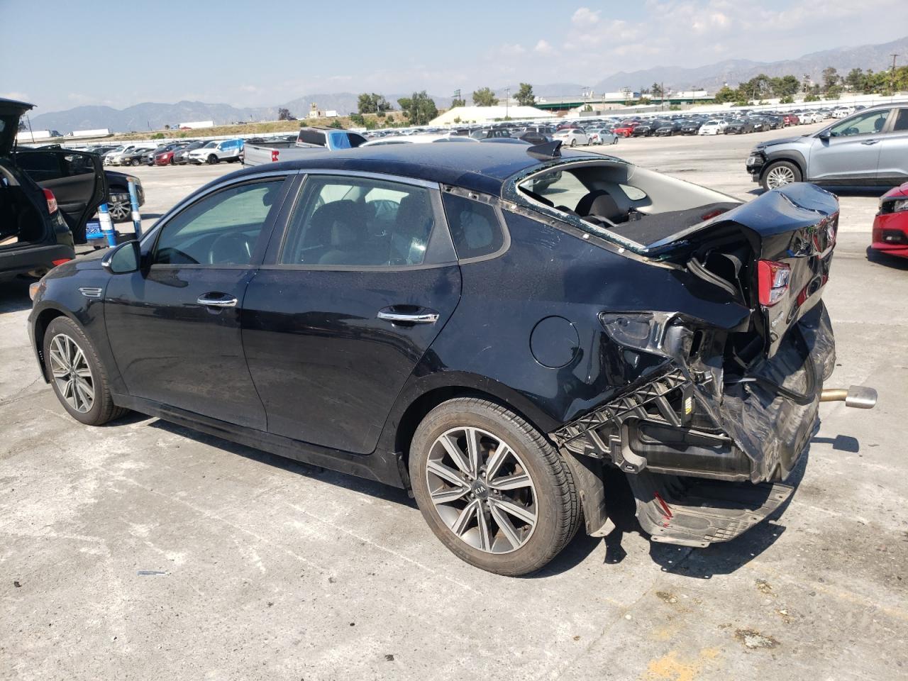 2019 KIA OPTIMA LX - Фото 2