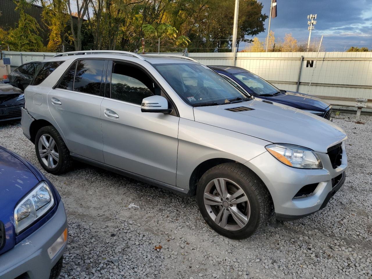 2015 MERCEDES-BENZ ML 350 4MA - Image 4