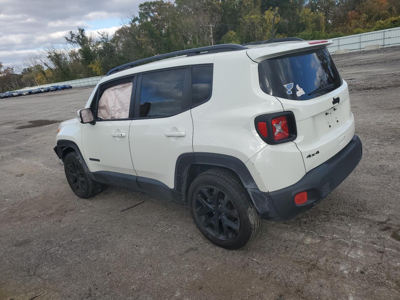 2018 JEEP RENEGADE L - Image 2