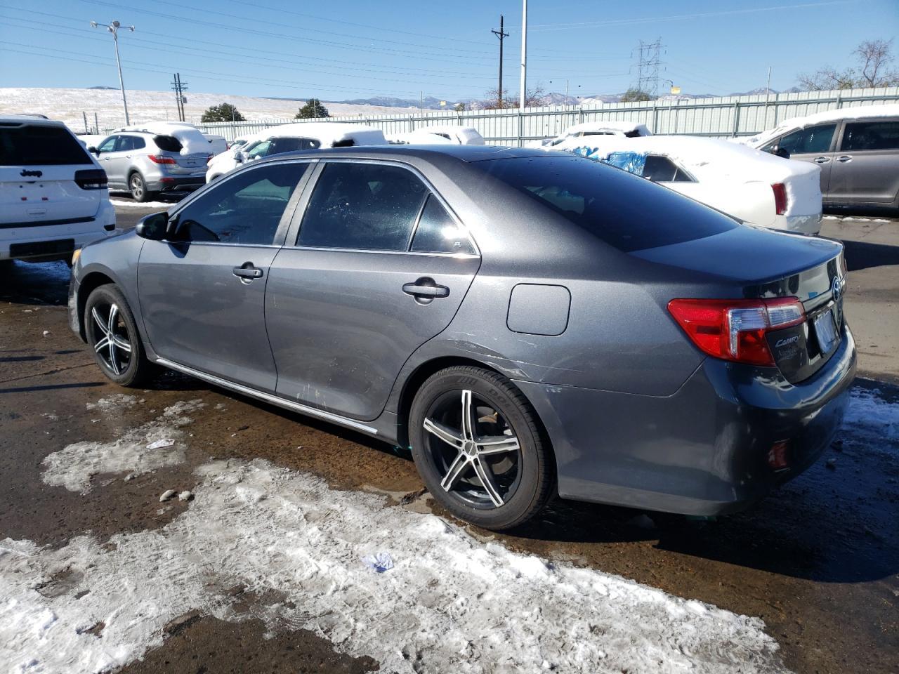 2012 TOYOTA CAMRY BASE - Фото 2