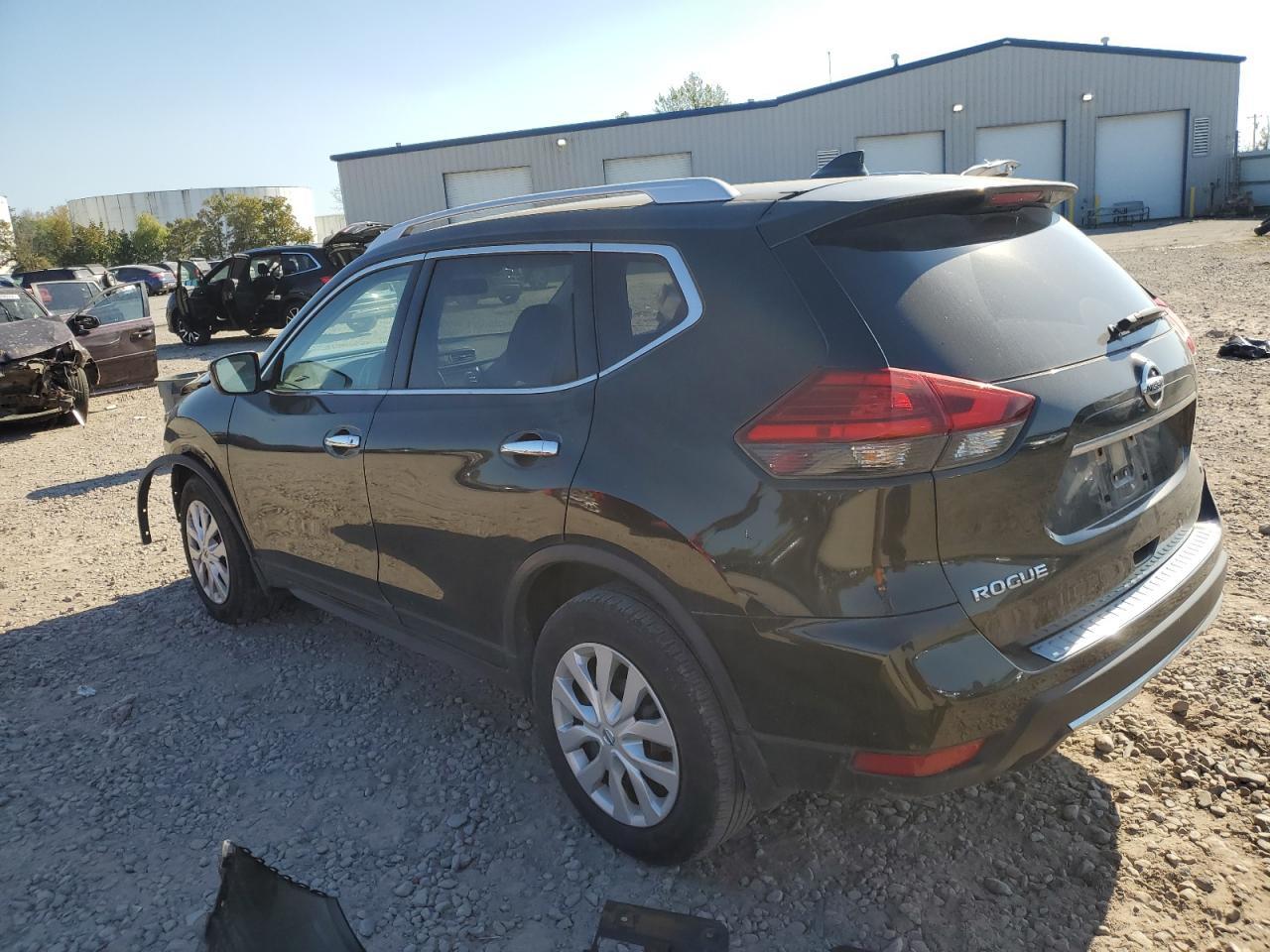 2017 NISSAN ROGUE S - Фото 2