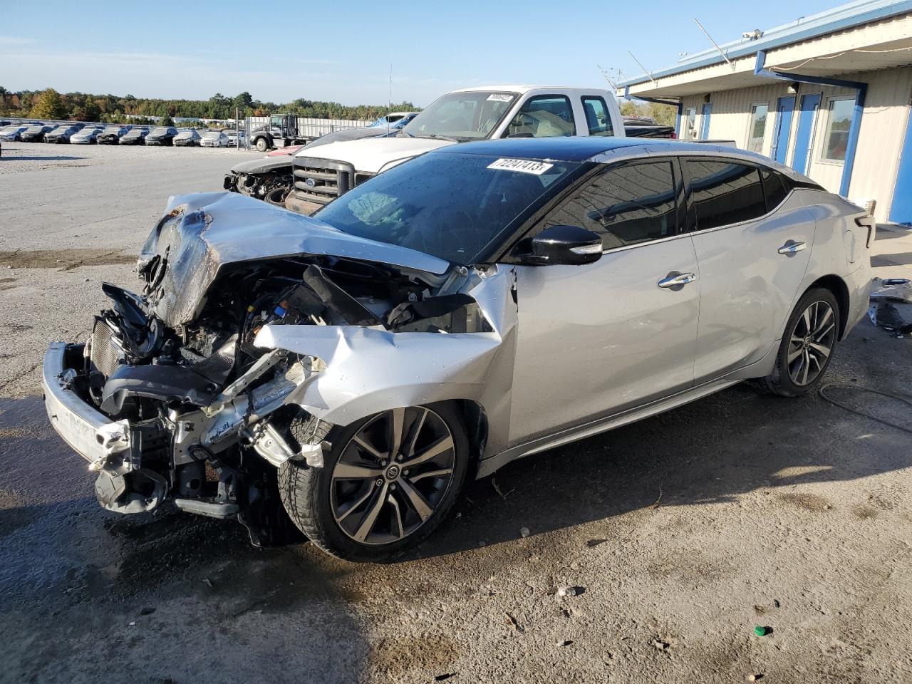 2019 NISSAN MAXIMA S