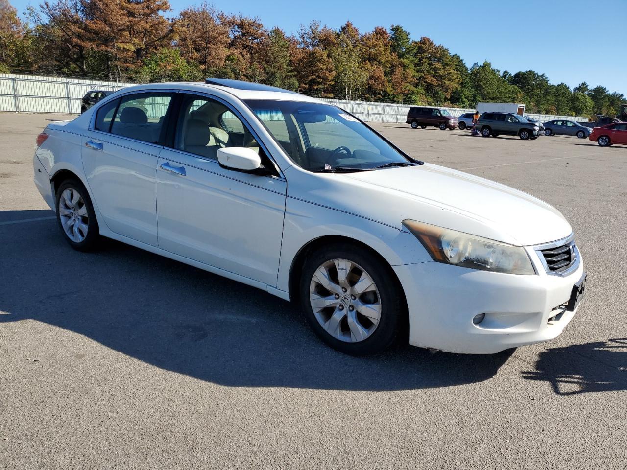 2010 HONDA ACCORD EXL - Image 4