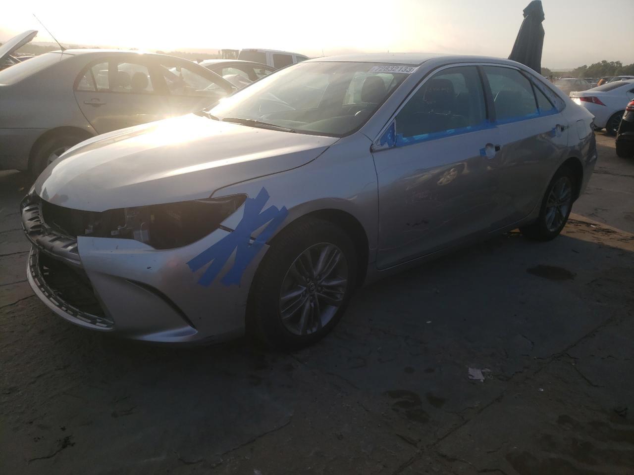 2016 TOYOTA CAMRY LE
