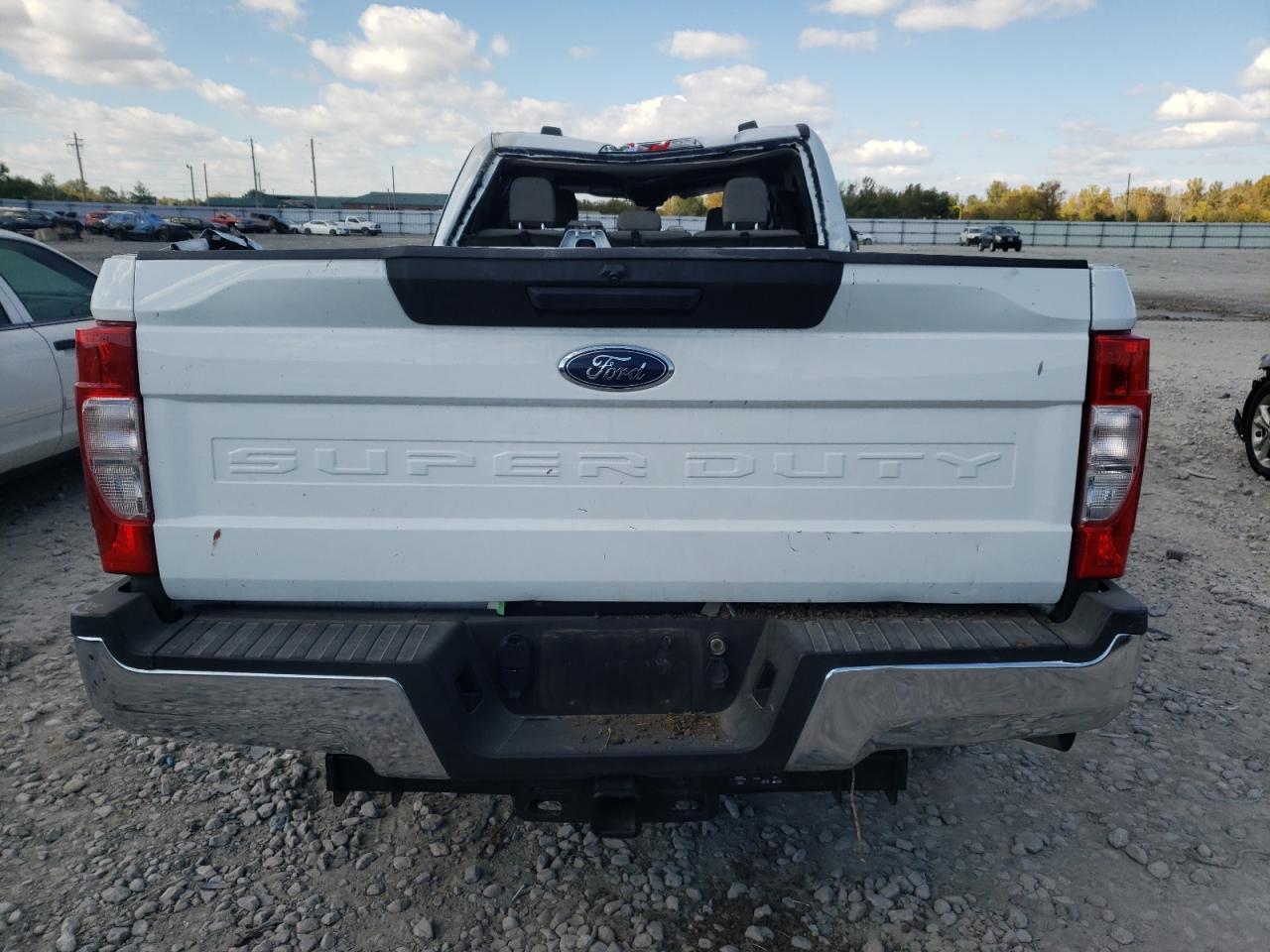 2022 FORD F250 SUPER - Image 6