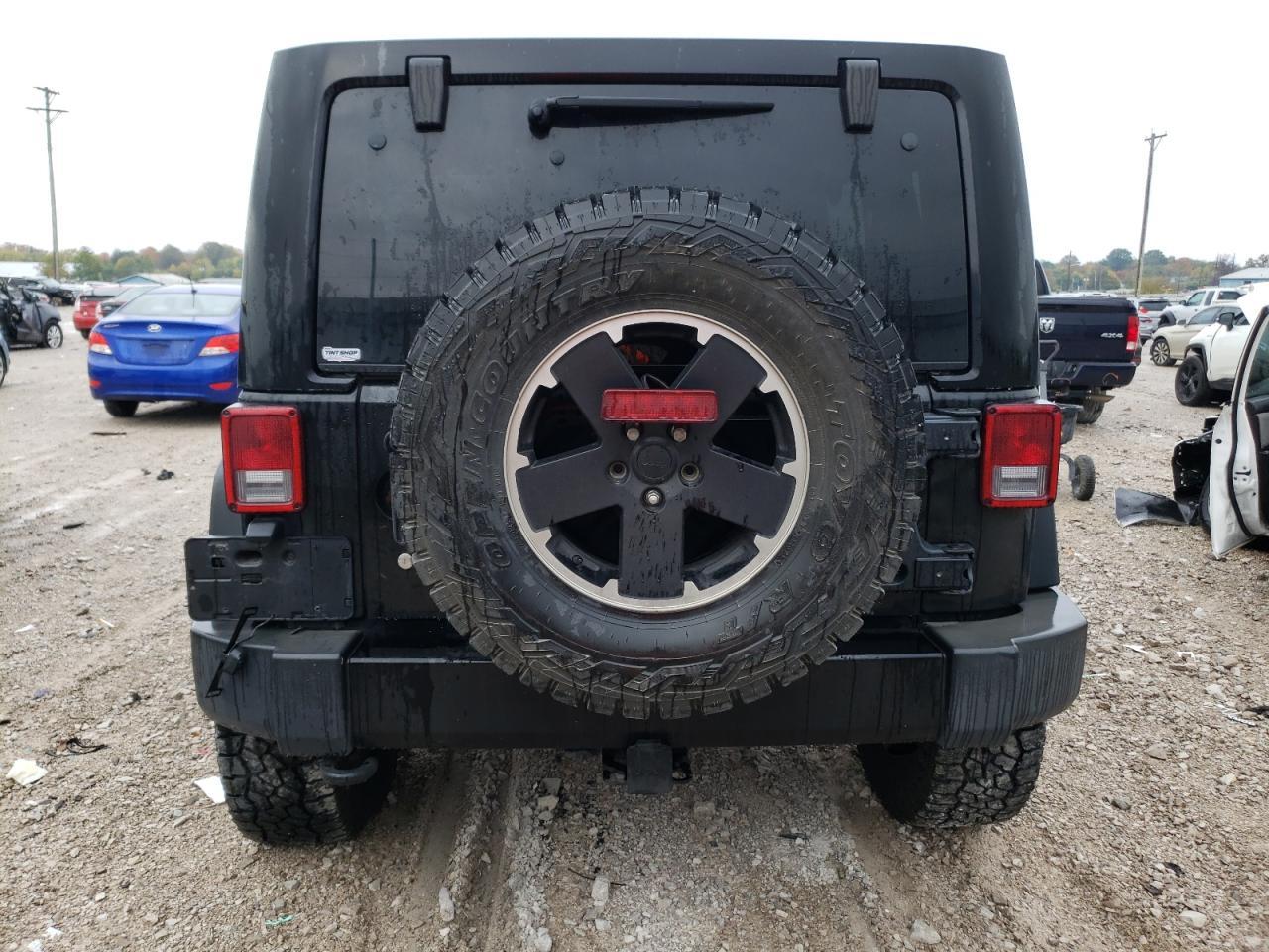 2012 JEEP WRANGLER U - Image 6