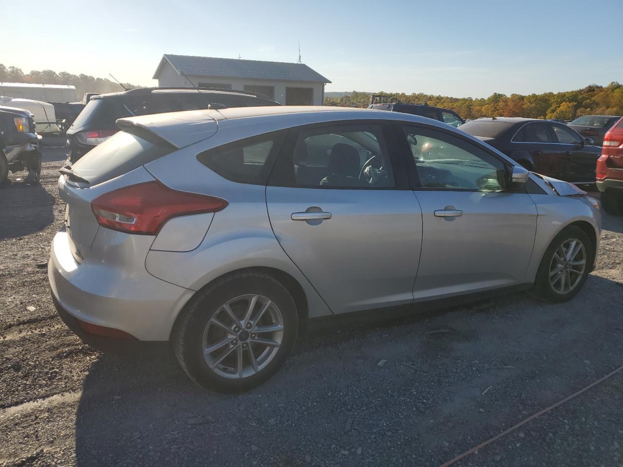 2016 FORD FOCUS SE - Фото 3