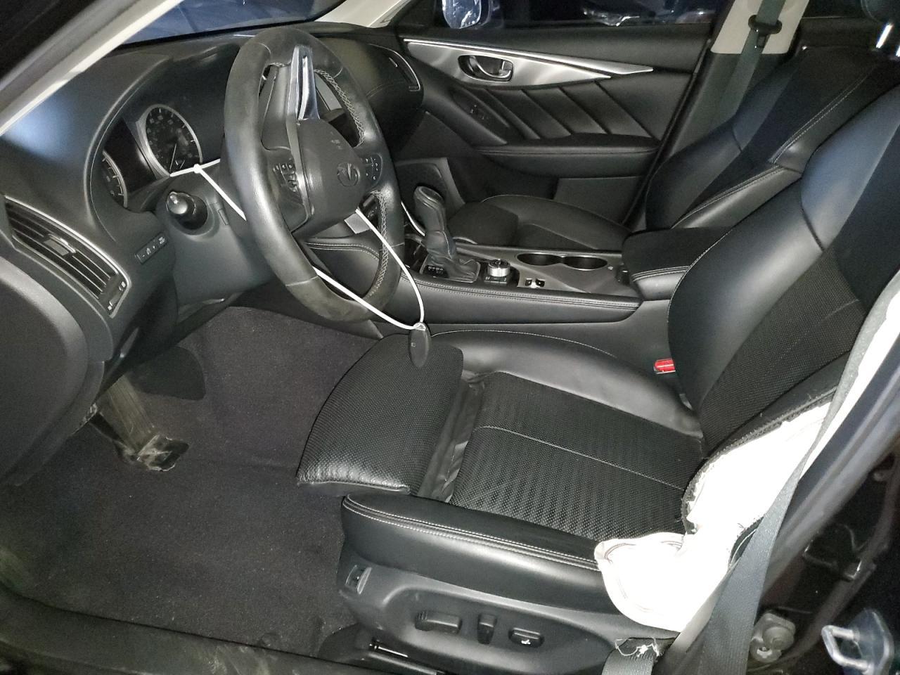 2018 INFINITI Q50 LUXE - Фото 7