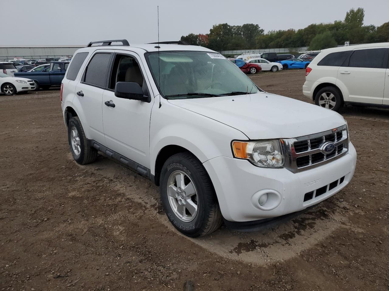 2012 FORD ESCAPE XLT - Фото 4
