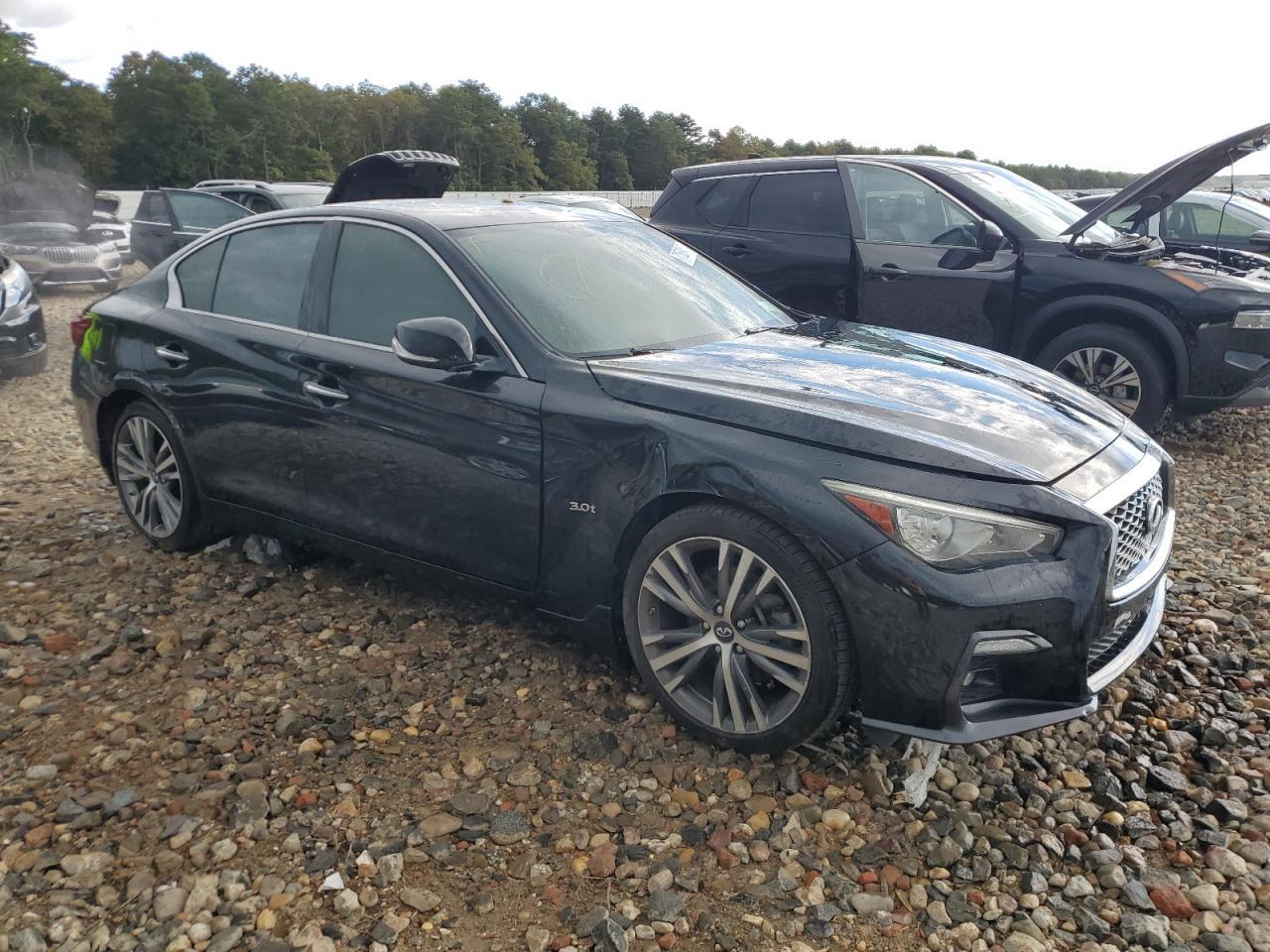 2018 INFINITI Q50 LUXE - Image 4