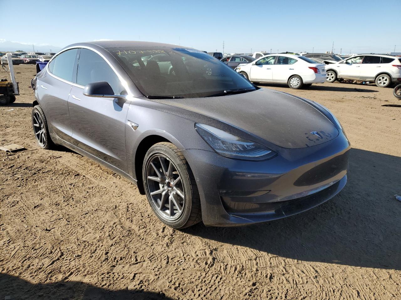 2019 TESLA MODEL 3 - Image 4
