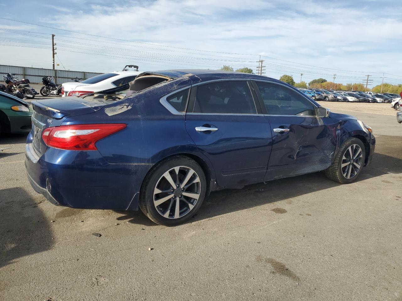 2016 NISSAN ALTIMA 2.5 - Фото 3