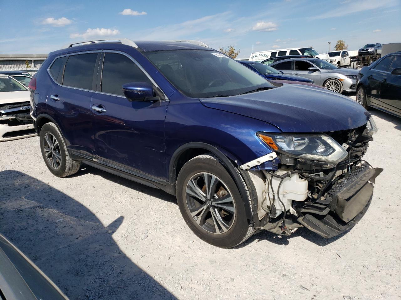 2018 NISSAN ROGUE S - Image 4
