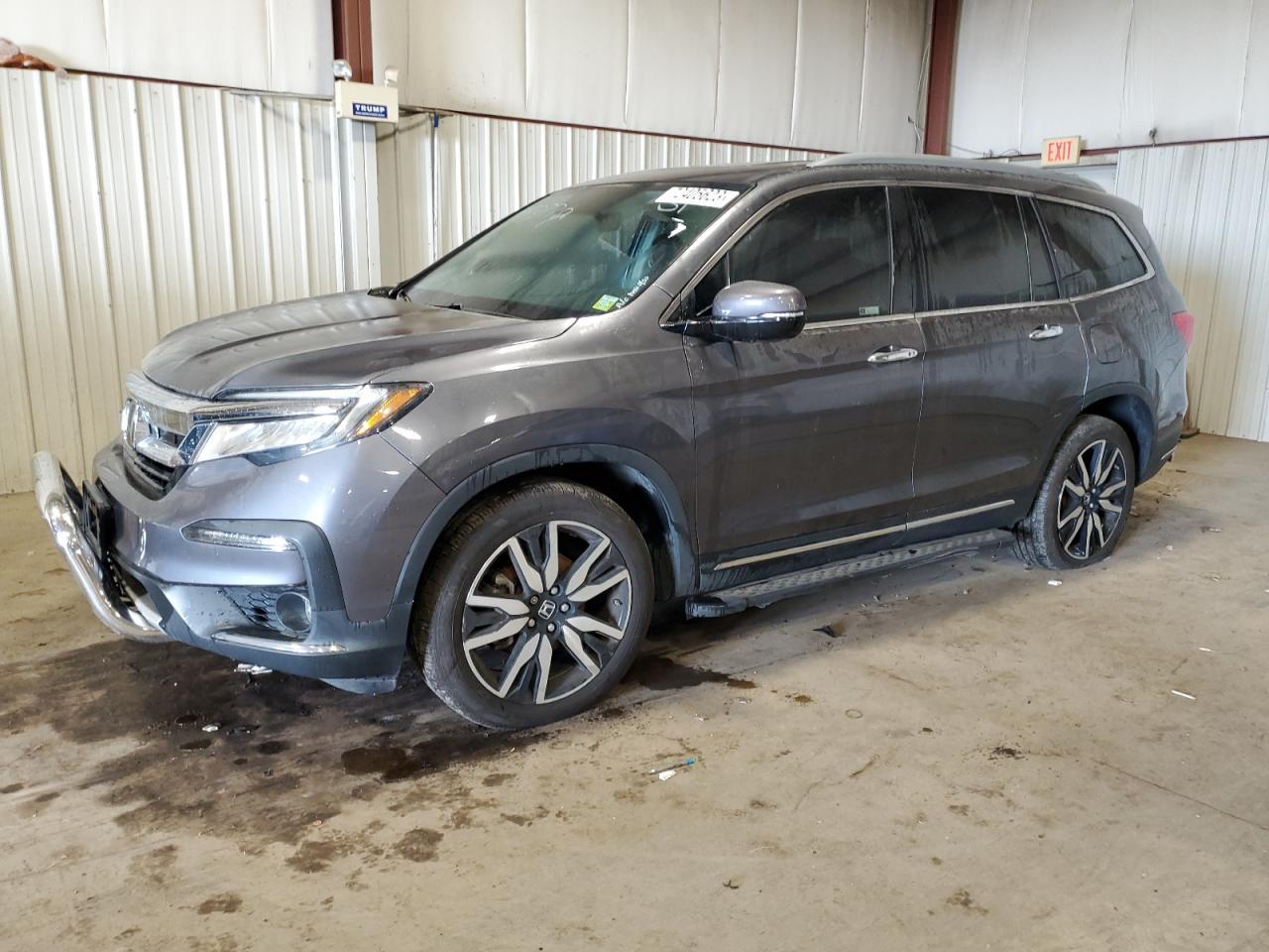 2019 HONDA PILOT TOUR car image