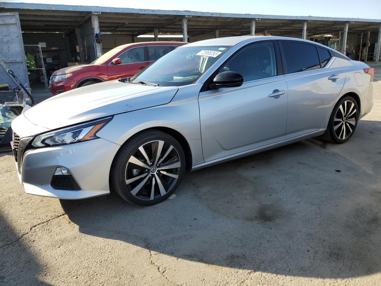 2019 NISSAN ALTIMA SR car image