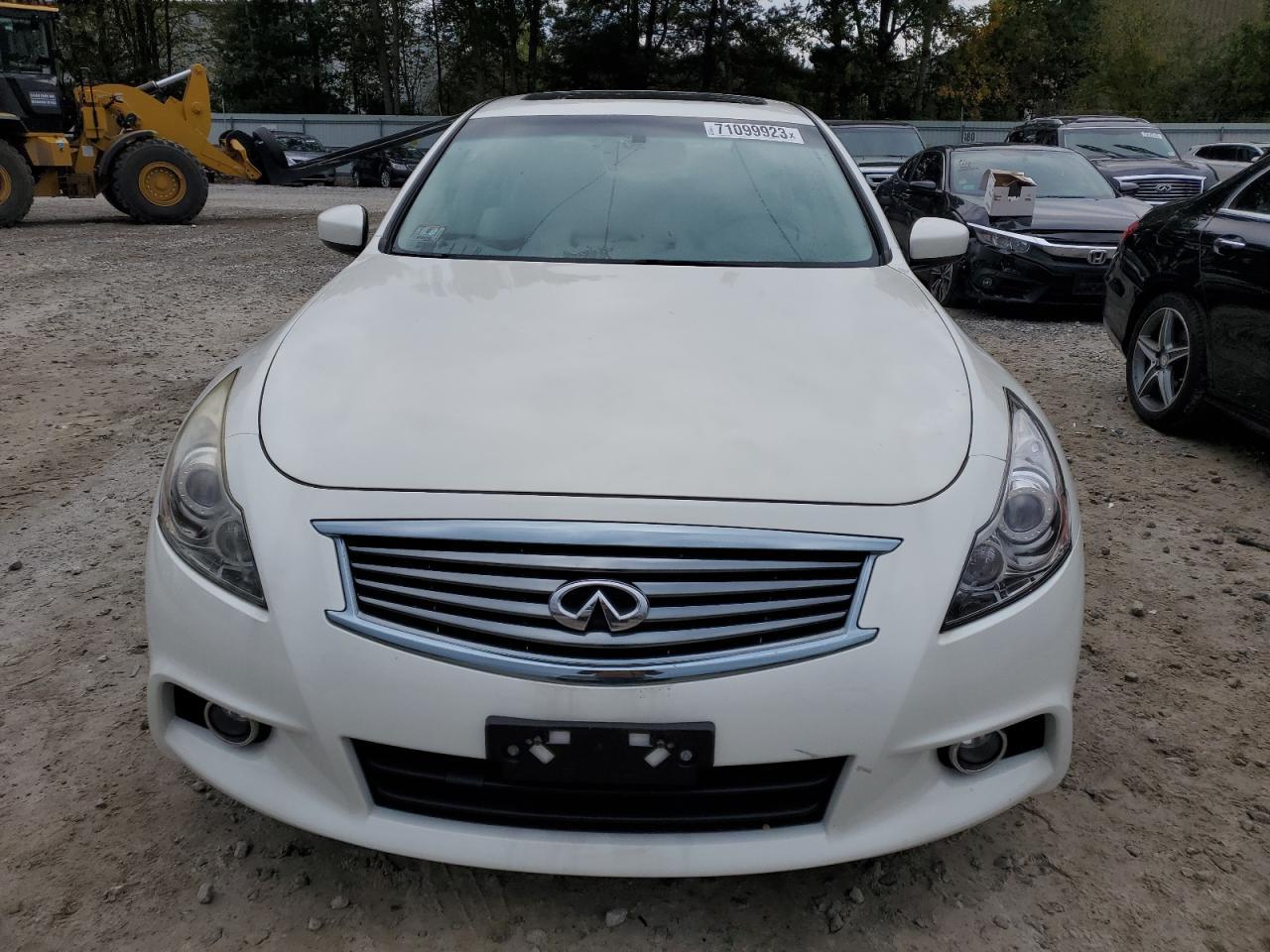 2012 INFINITI G37 - Image 5