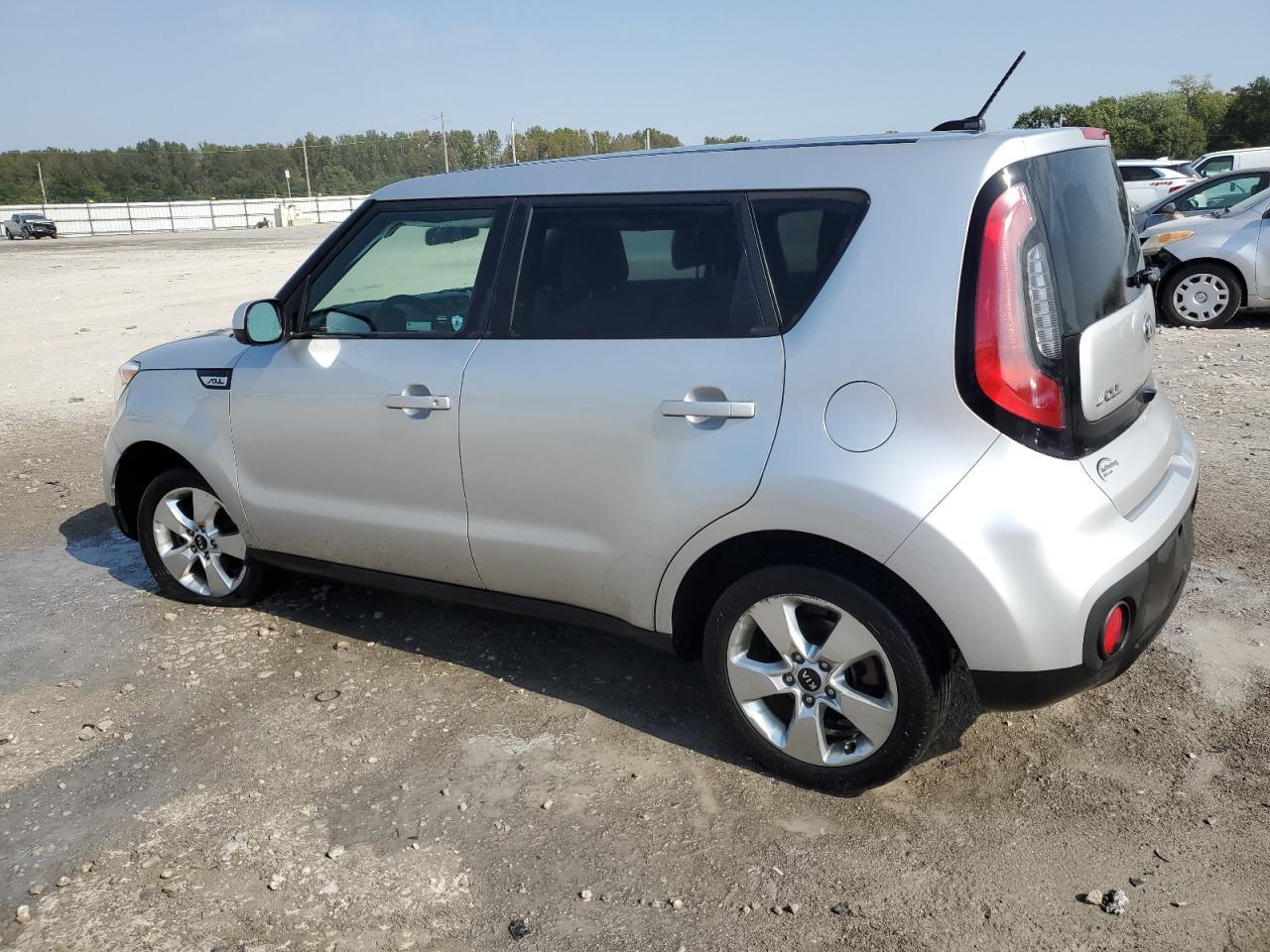 2019 KIA SOUL - Фото 2